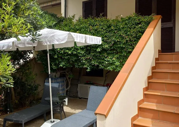 Trilocale Nicole Con Giardino Privato Isola D'elba Holiday home *