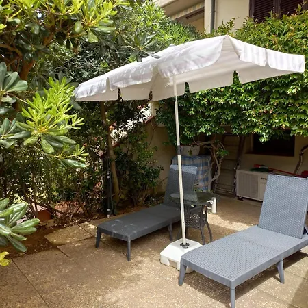 Trilocale Nicole Con Giardino Privato Isola D'elba Feriehus Porto Azzurro