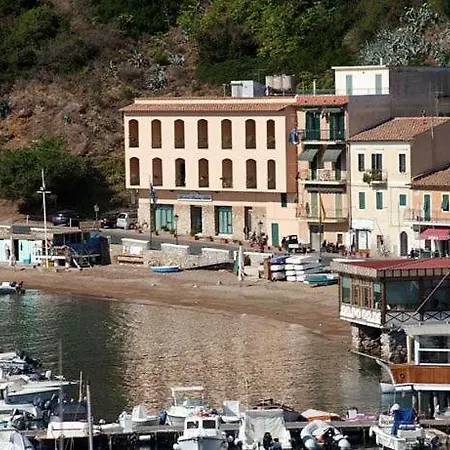 Trilocale Nicole Con Giardino Privato Isola D'elba 阿祖罗港