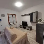 Trilocale Nicole Con Giardino Privato Isola D'elba Holiday home *